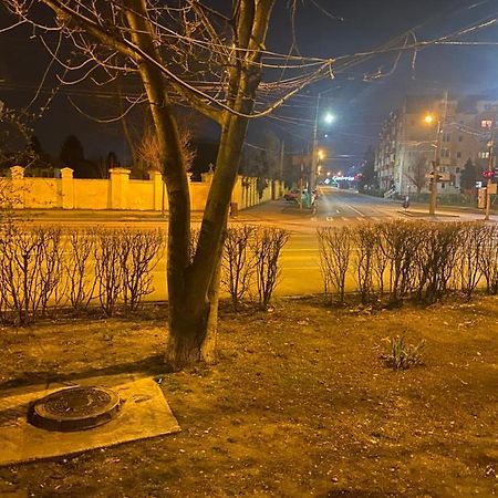Sweet Appartament Тімішоара Екстер'єр фото